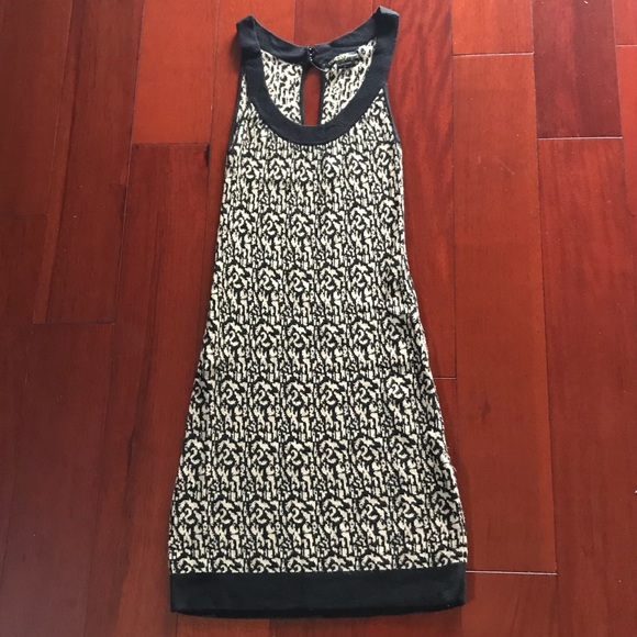 Dresses & Skirts - 2 for $15, 3 for $20 ⭐️ Guess dress